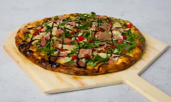 Slice Fresh Arugula