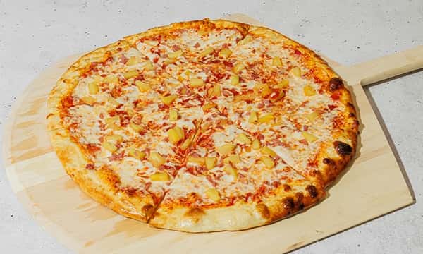 12'' Sweet & Savory Hawaiian Pizza