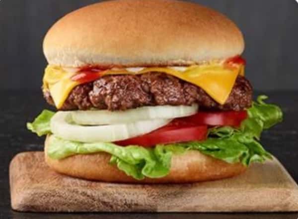Classic 1/2 pound Angus Cheeseburger
