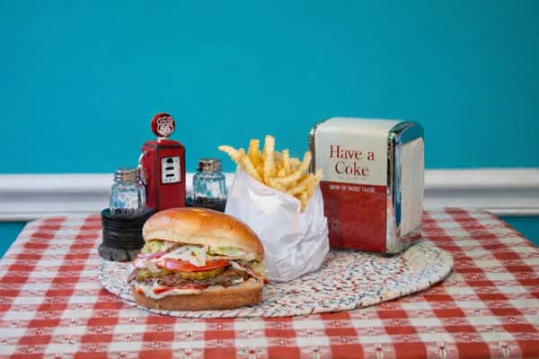 Classic Combo: Cheeseburger