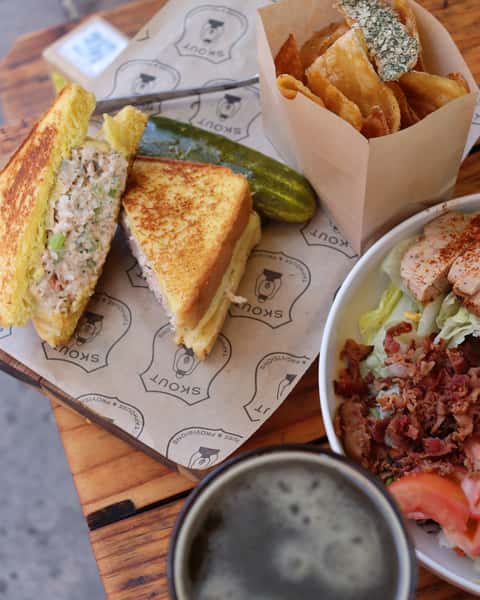 Skout Taphouse and Provisions
