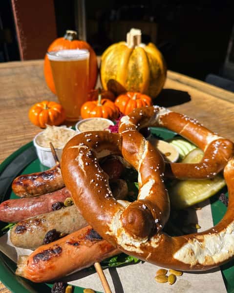 Skout Taphouse and Provisions