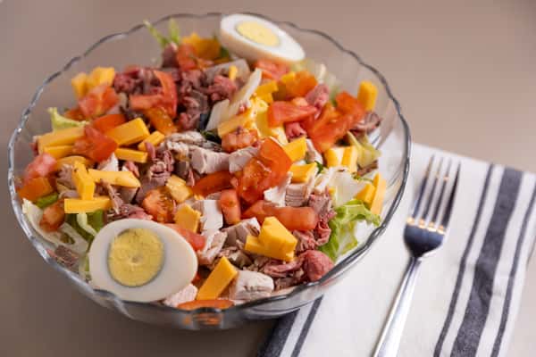 Chef's Salad Lunch and Dinner Art's Delicatessen & Restaurant Deli in Studio City, CA