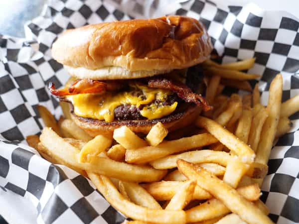 Bacon Cheese Burger*