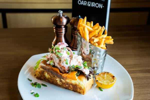 New England Lobster Roll