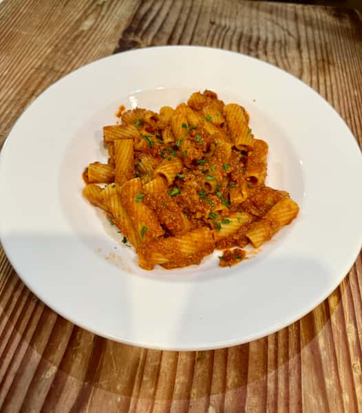 Rigatoni Bolognese