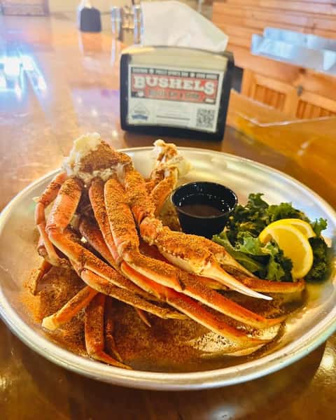 ALASKAN SNOW CRAB LEGS