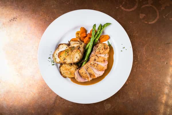 duck with gravy and asparagus