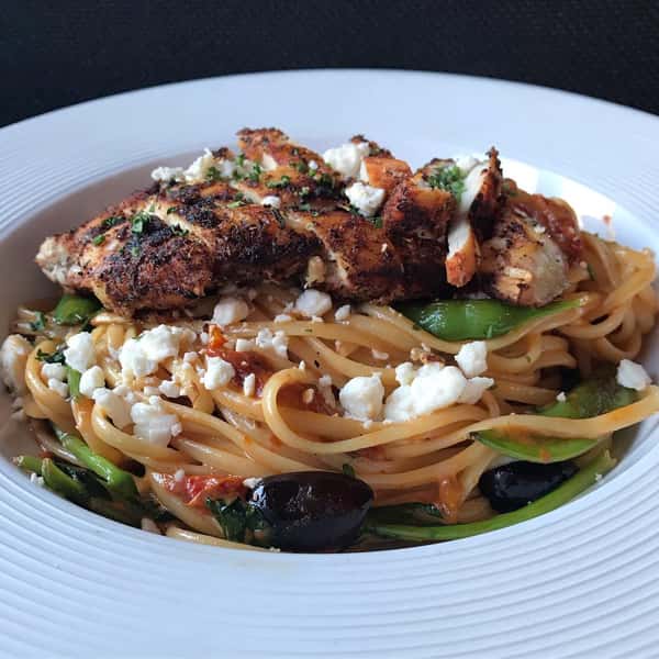 Mediterranean Chicken Pasta