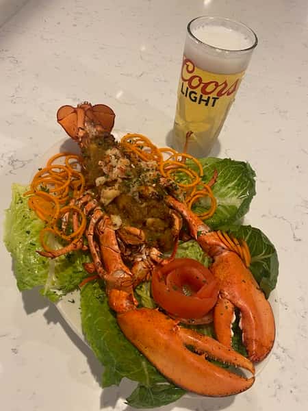 2 1/2 lb Baked Stuffed Lobster