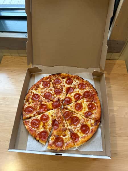 Large Pepperoni Pizza 14"