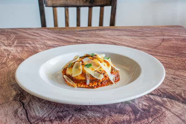 Raviolo Bolognese