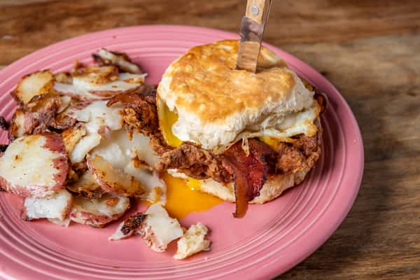 breakfast sandwich
