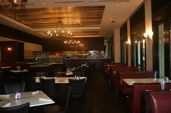 Northpark Center Bread Winners Cafe & Bakery Restaurant in TX