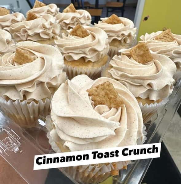 *Dozen Cinnamon Toast Crunch Cupcakes*