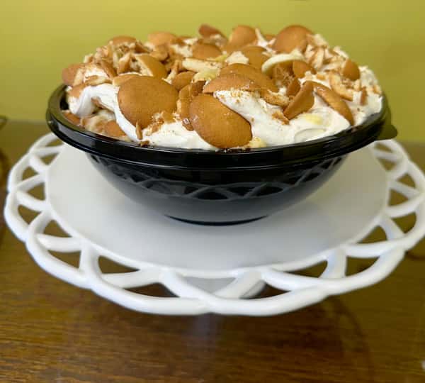 Thanksgiving Family Size Banana Pudding