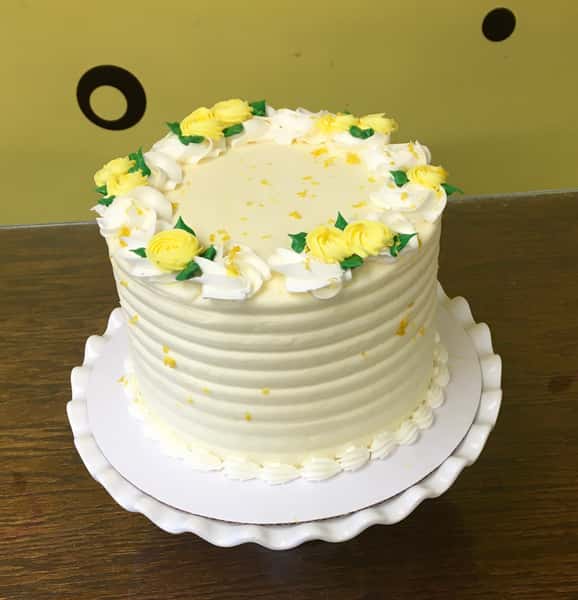 *Lemon Cream Cake*