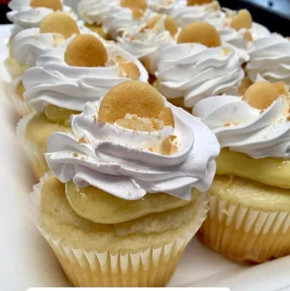 *Dozen Banana Pudding Cupcakes*