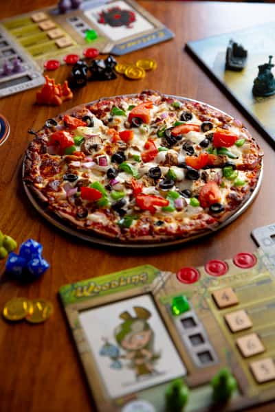 pizza and games