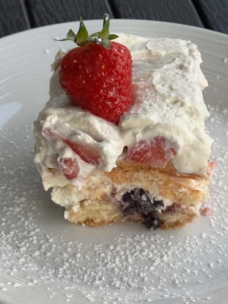 Berry Tiramisu