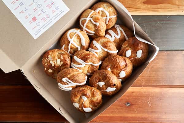 Quick Dozen Croissants- Assorted Flavors