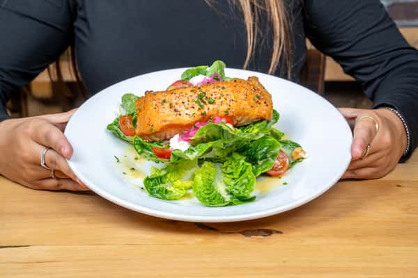 Canadian Salmon Gem Lettuce Salad
