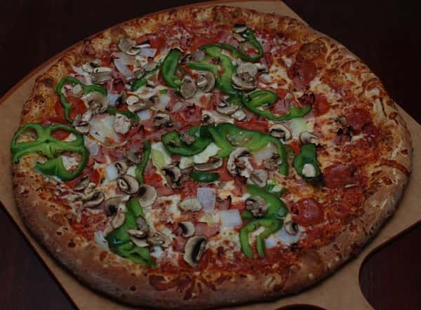 Pizza with peppers and mushrooms