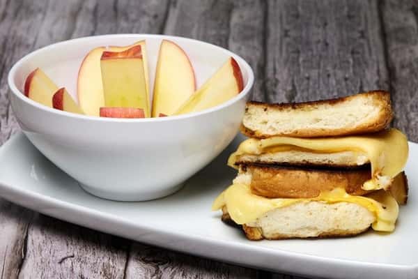 GRILLED CHEESE