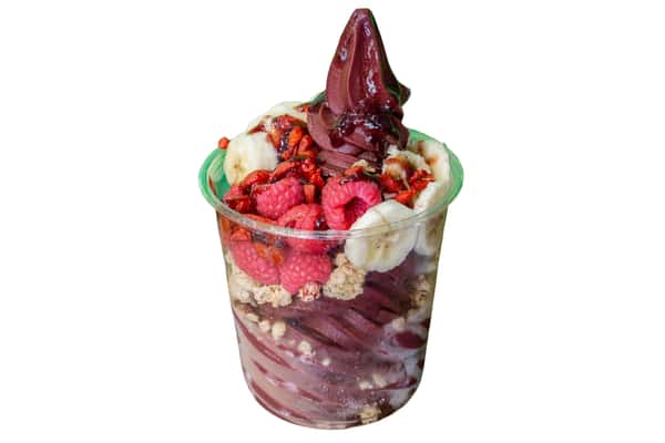 Raspberry Beret Acai Bowl