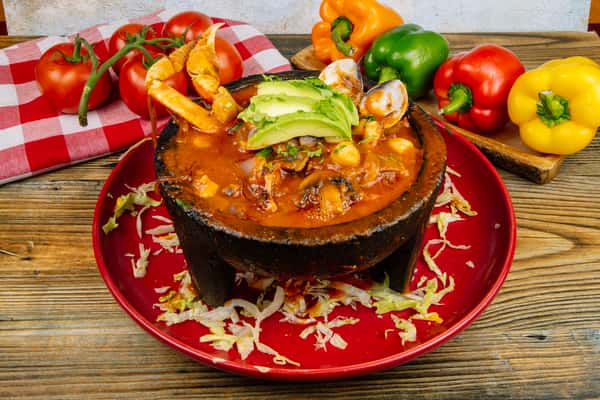 Molcajete De Mariscos
