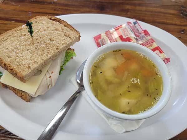 Half Sandwich & Soup OR Side Salad