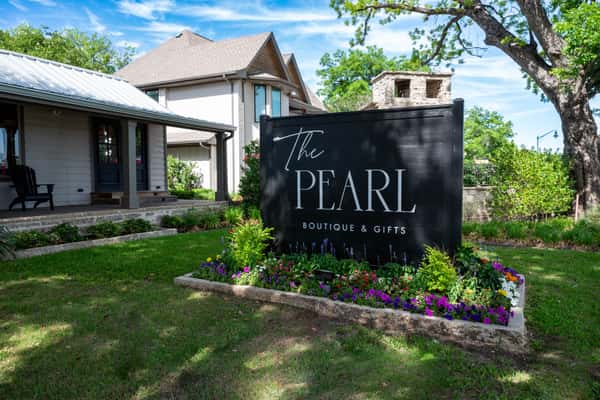the pearl at hotel lucy boutique store, clothing, gifts