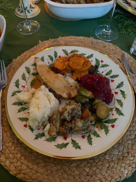 Thanksgiving orders in full swing. Let us feed your family while you save time and enjoy your guest versus shopping, cooking and cleaning. Order at Brickwalktavern.com