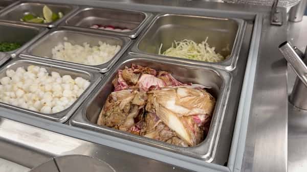 Come enjoy some good eats on your Sunday funday