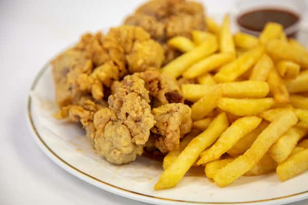 7. 1/2 lb Gizzards/Liver & Fries Our Menu Garden Gyros Restaurant