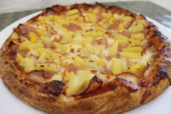 Hawaiian Pizza