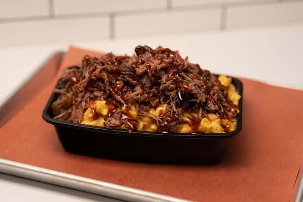 brisket mac n cheese