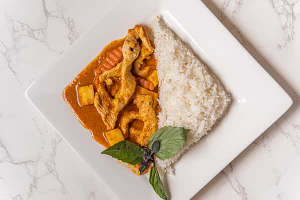 R2 Panang Curry Chicken