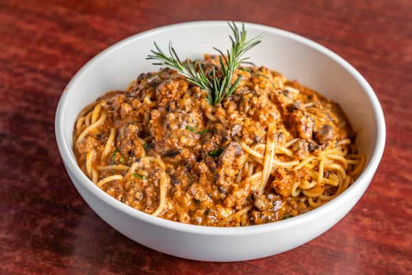 Spaghetti Bolognese (Gargantuan)