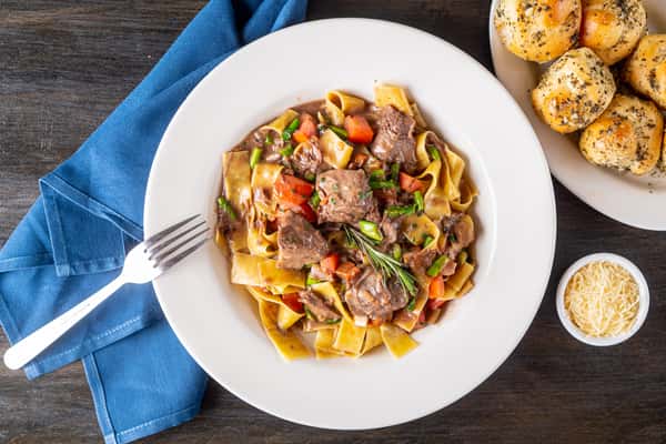 Pappardelle with Short Ribs (Gargantuan)