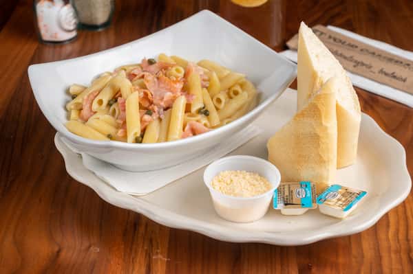 Penne Al Salmone