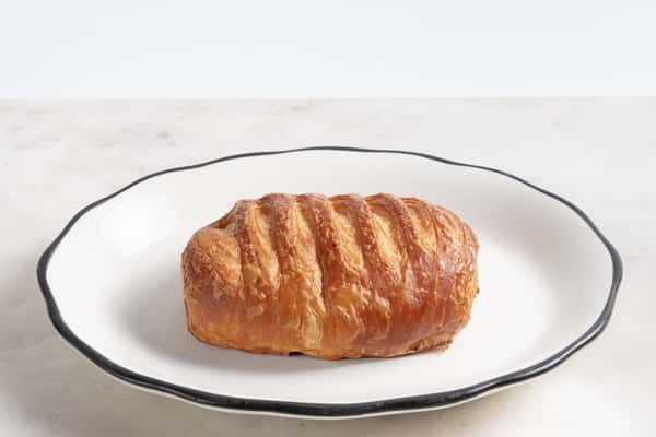 Pain Au Chocolat (Chocolate Croissant)