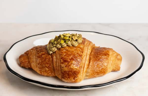 Pistachio Croissant