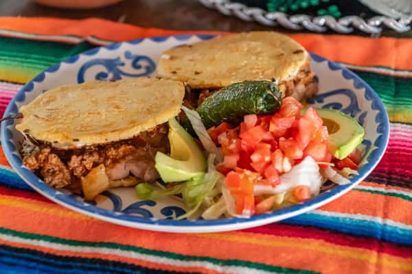 Gordita Plate