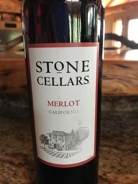 Merlot: Bottle of Stone Cellars Merlot