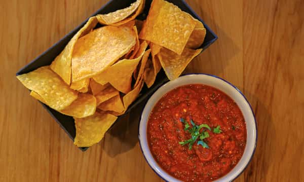 Bottomless Chips & Salsa