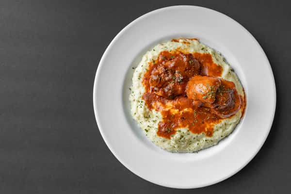 Oxtail And Grits