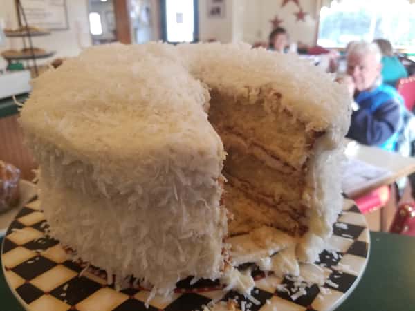 cake with coconut