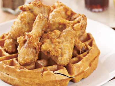 Cafe ½ Chicken Waffle