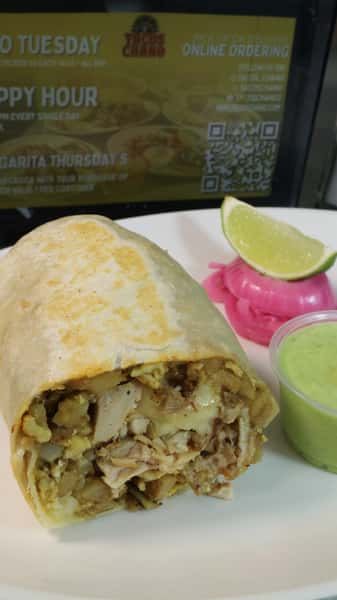 Breakfast Burrito Pollo